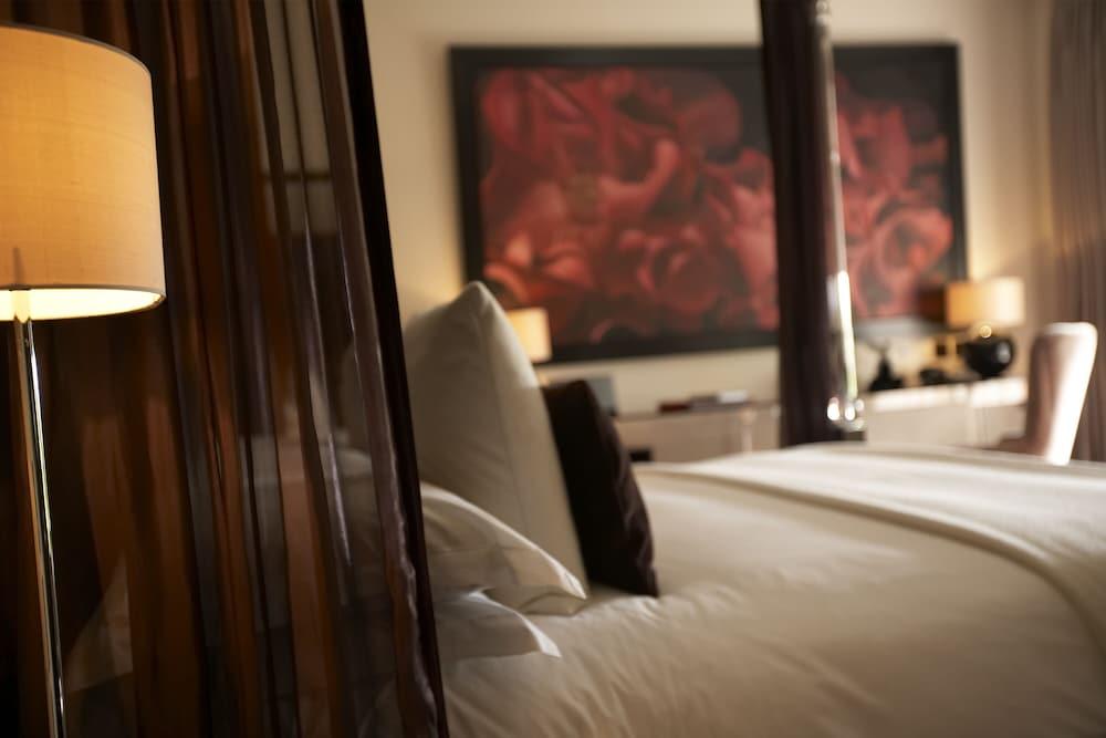 The Grove Hotel 5*